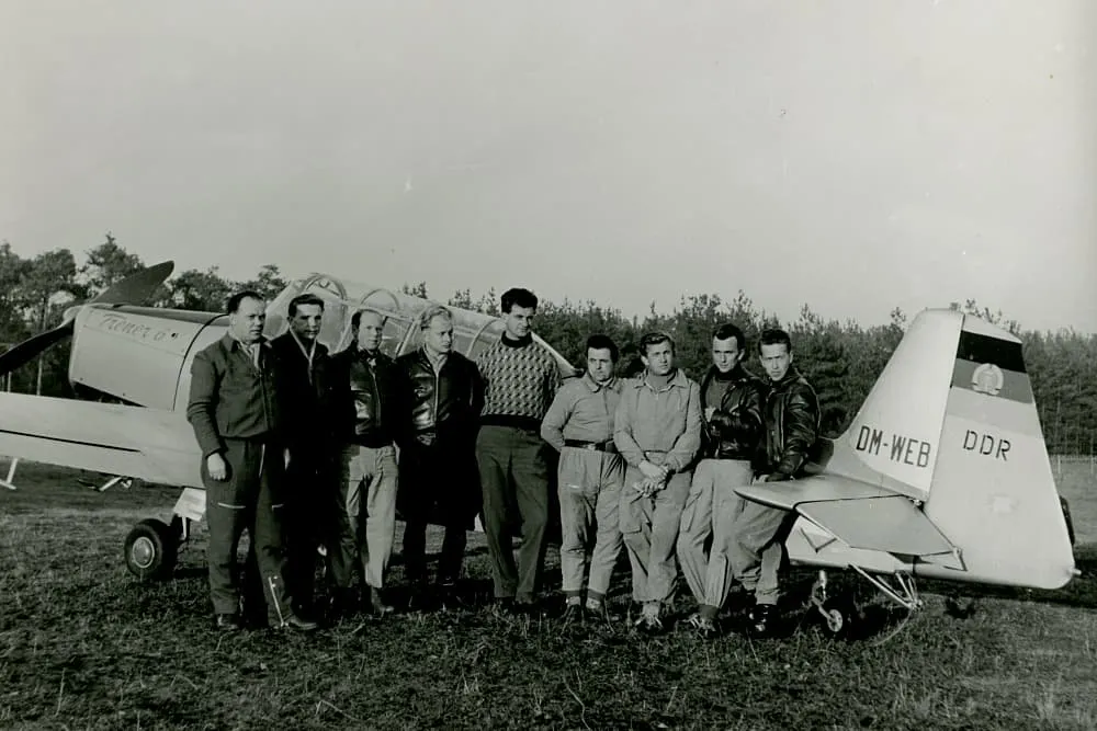 Z-226T Trenér 6 — cvičná a akrobatická verze