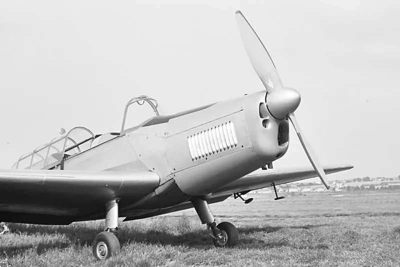 Z-226M — poválečná vlečná verze s motorem Avia M-137